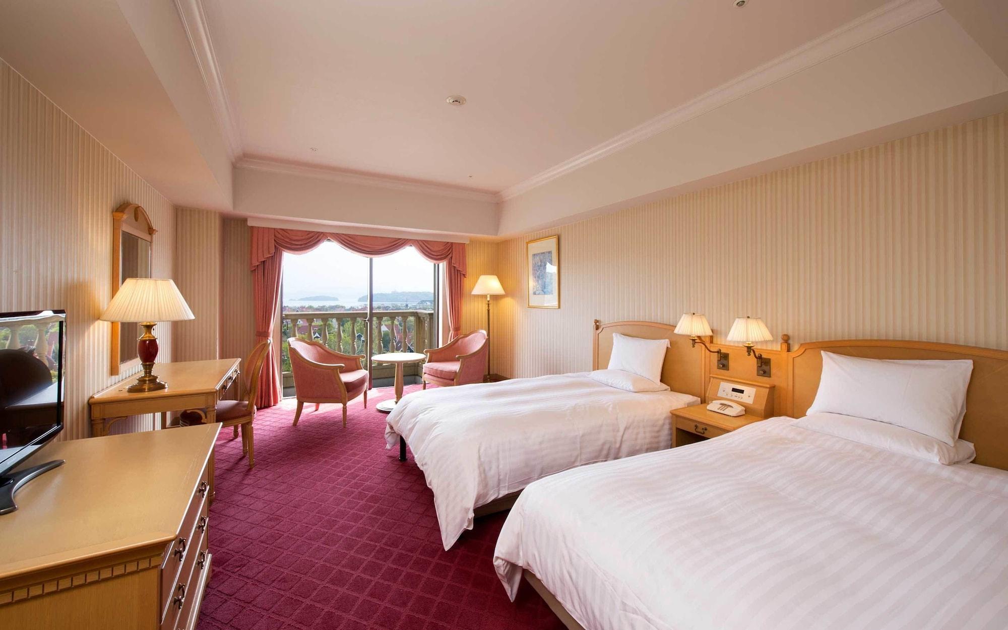 Hotel Okura Jr Bosch 5*