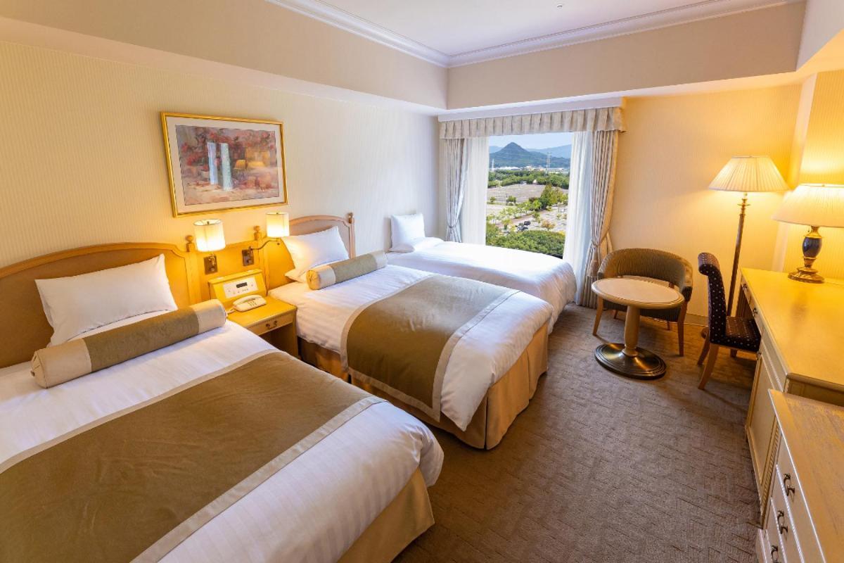 Hotel Okura Jr Bosch